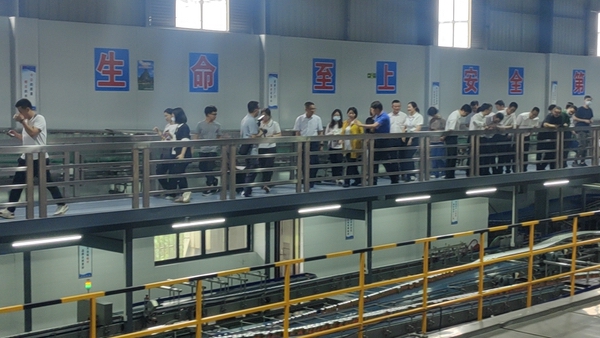 禅城区委书记严冰同志到四会考察对接驻镇帮镇扶村工作